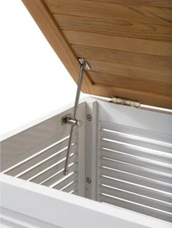 Cinas - Skittentøykurv Lille - Hvit - Teak -UNOLIVING Butikk cinas vasketoejskurv lille hvid teak vasketoejskurve CI00217 4 2821