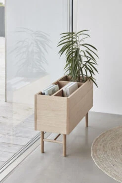 Hübsch Ground Planter M. 3 Rum - Natur 5 Hübsch Ground Planter M. 3 Rum - Natur -UNOLIVING Butikk hubsch planter m 3 rum egefiner blomsterkasser HU00148 3 4a87