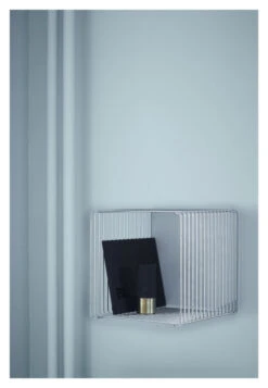 Panton Wire Trådreol Single, D38, Chrome -UNOLIVING Butikk panton wire traadreol single d38 chrome reoler MT00058 2 c4e3