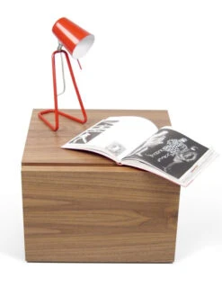 Temahome - Float Nattbord - Valnøtt 10 Temahome - Float Nattbord - Valnøtt -UNOLIVING Butikk temahome float sengebord valnoed finer sengeborde TE00271 5 f679